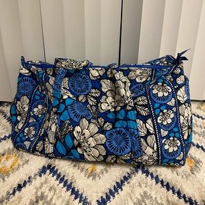 Vera Bradley duffle bag
